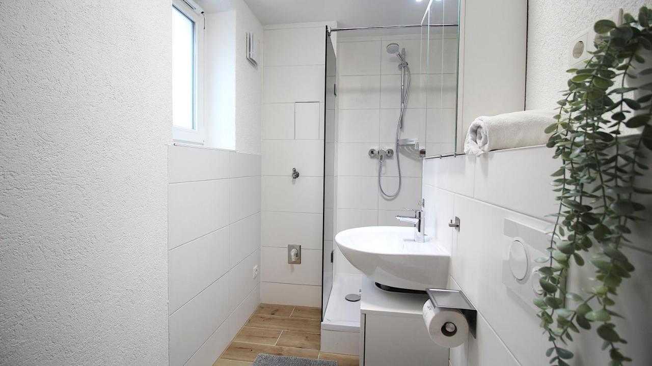 Modern Apartments In Wurzburg, Near University Hospital, Free Parking Kültér fotó